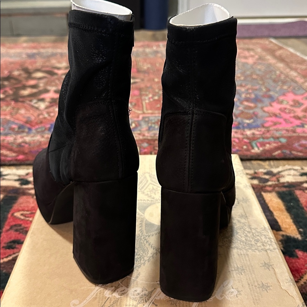 EUC with BOX FREE PEOPLE leather Smyth Platform Boots, black suede size EU39 - Picture 5 of 12